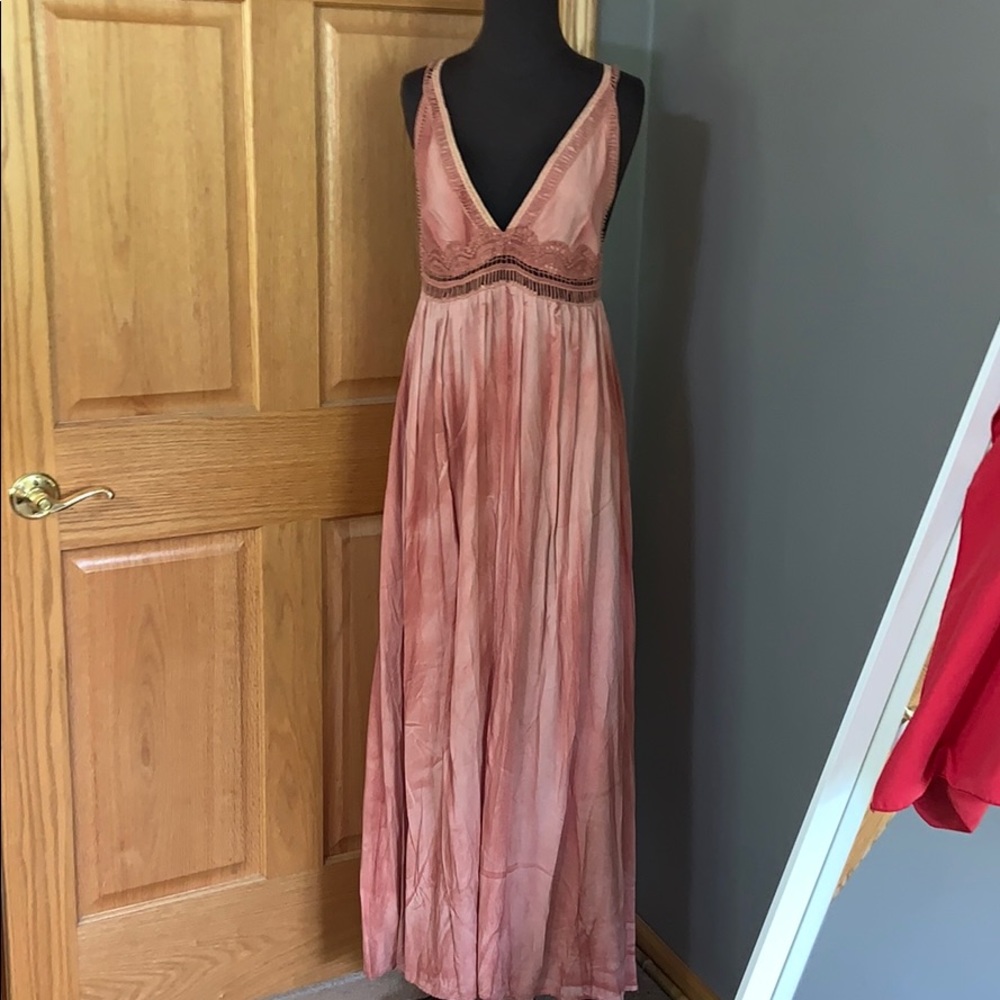 En Creme maxi dress